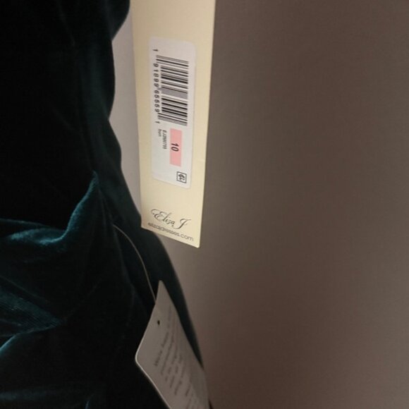 Eliza J NWT One Shoulder Stretch Velvet Gown Sz 10 - Picture 2 of 10